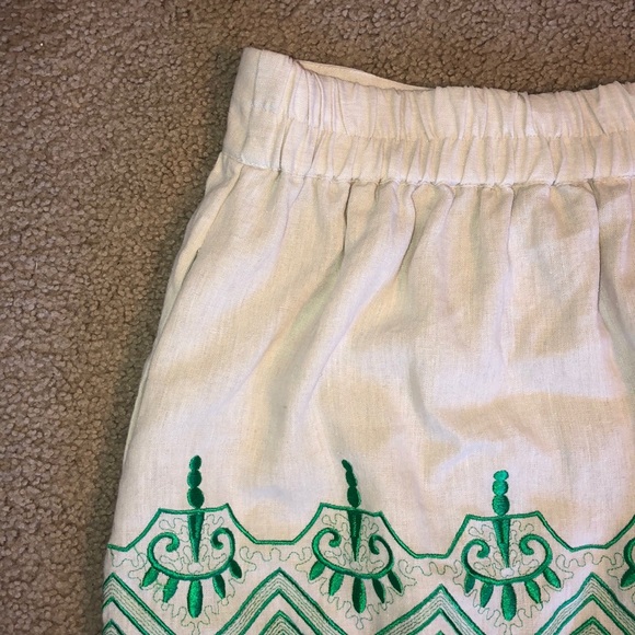 Woman’s Madison Skirt XL - Picture 9 of 13